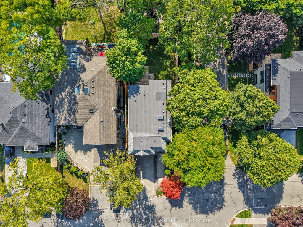 Photo of 131 Bannockburn Avenue, Toronto, ON M5M 2N2 (MLS # C13048586)