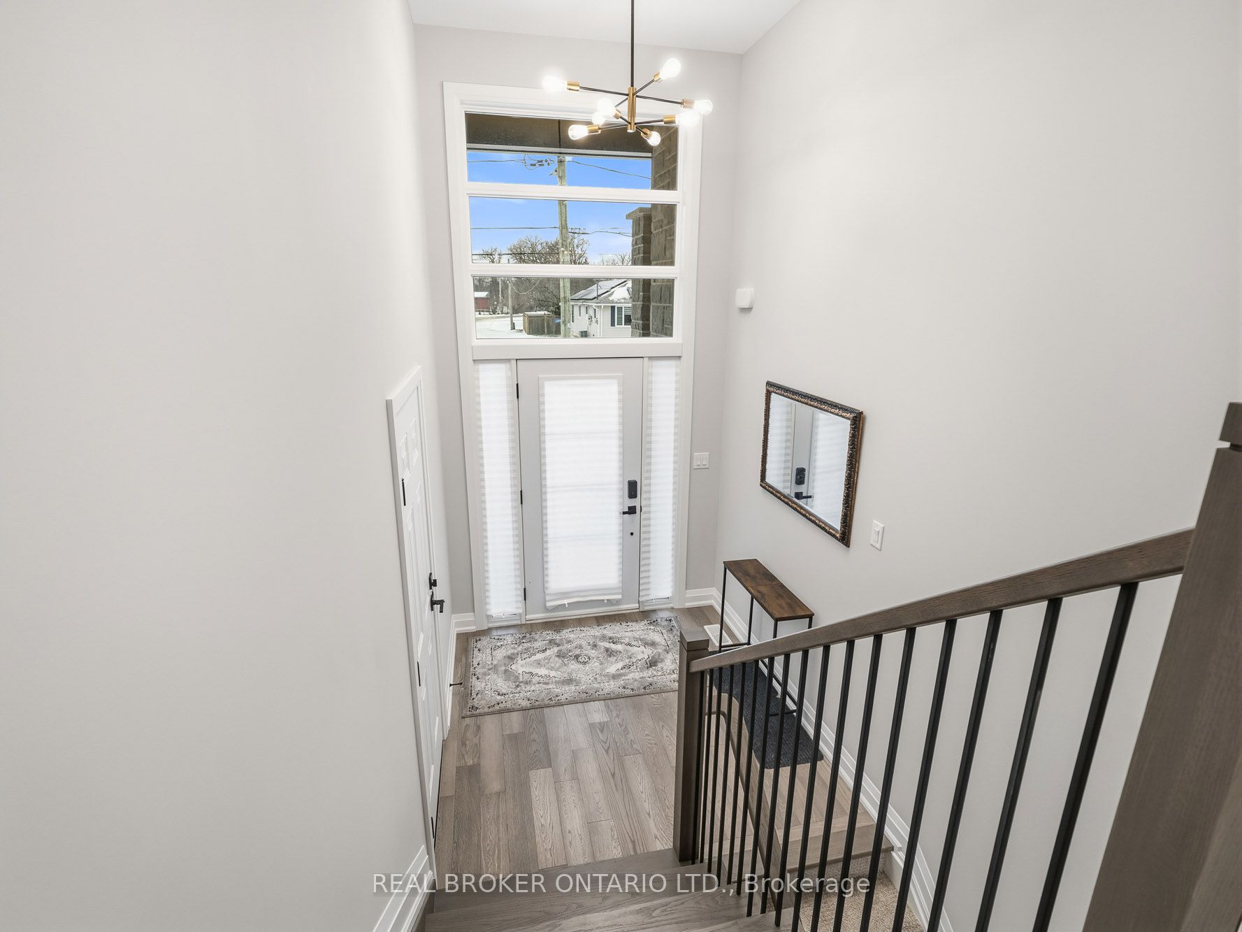 230 KNOLL Street