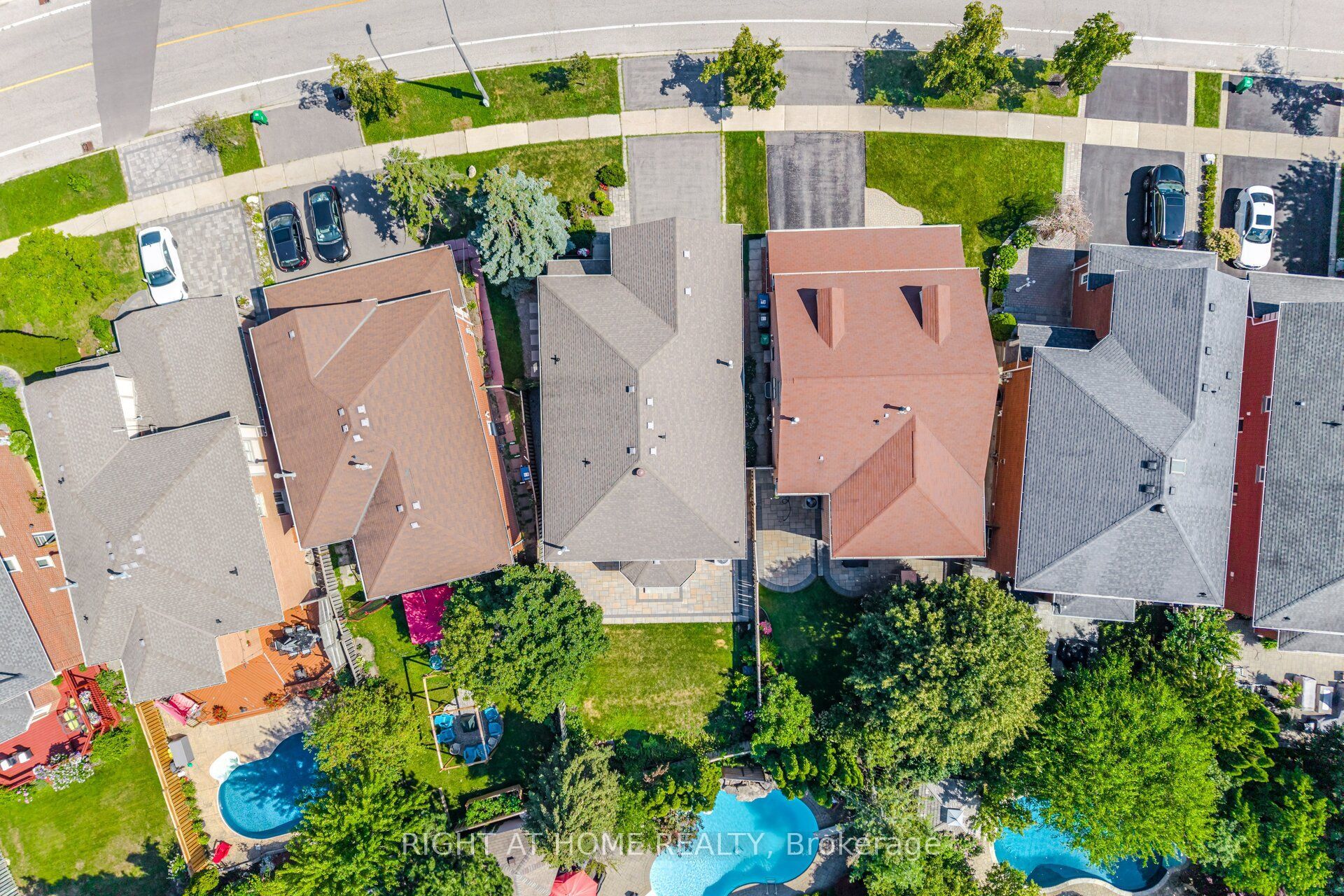 5296 Middlebury Drive