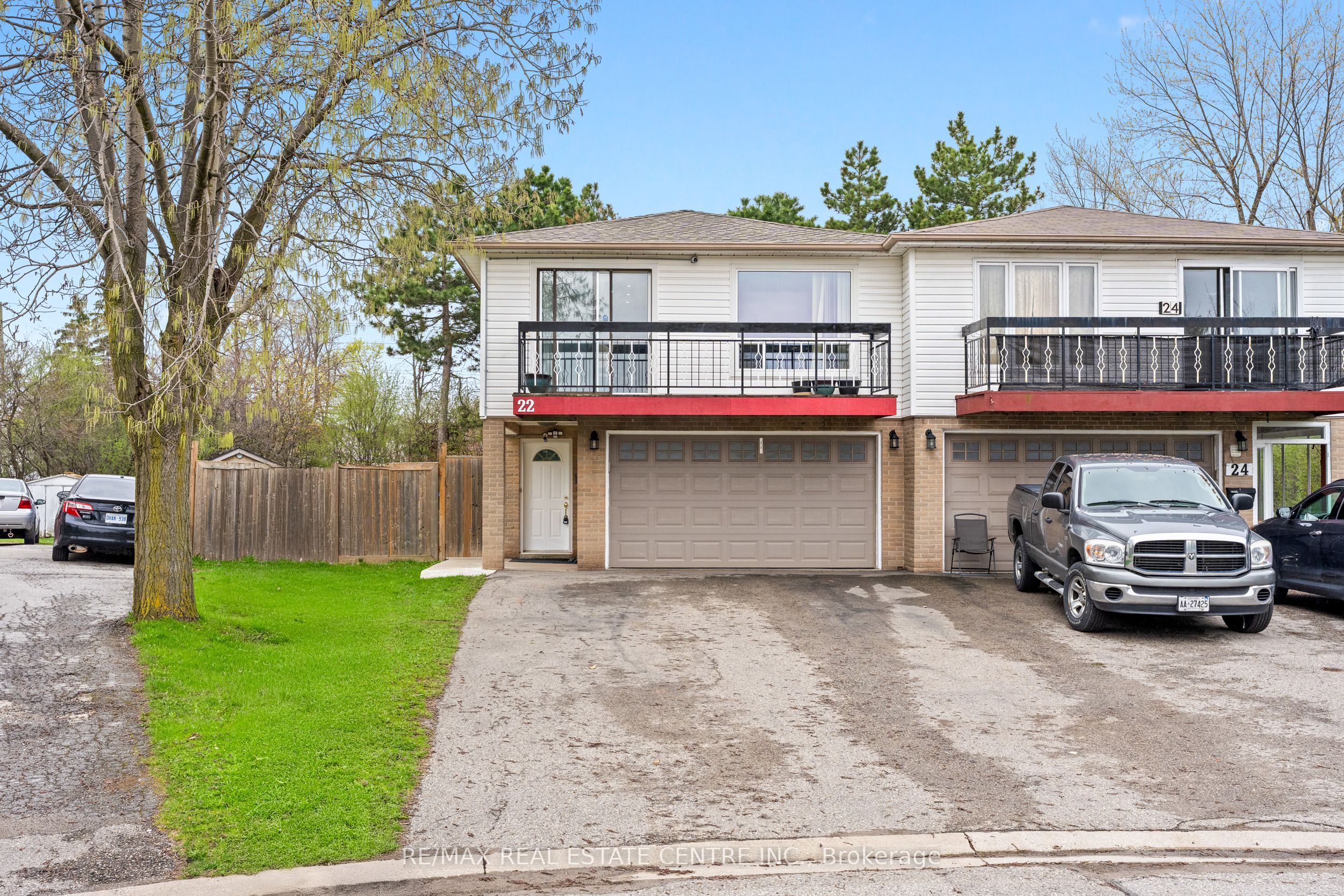 22 Glen Echo Court