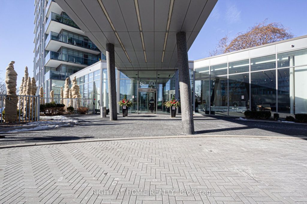 Photo of 88 Park Lawn Road #2605, Toronto, ON M8Y 0B5 (MLS # W12451612)