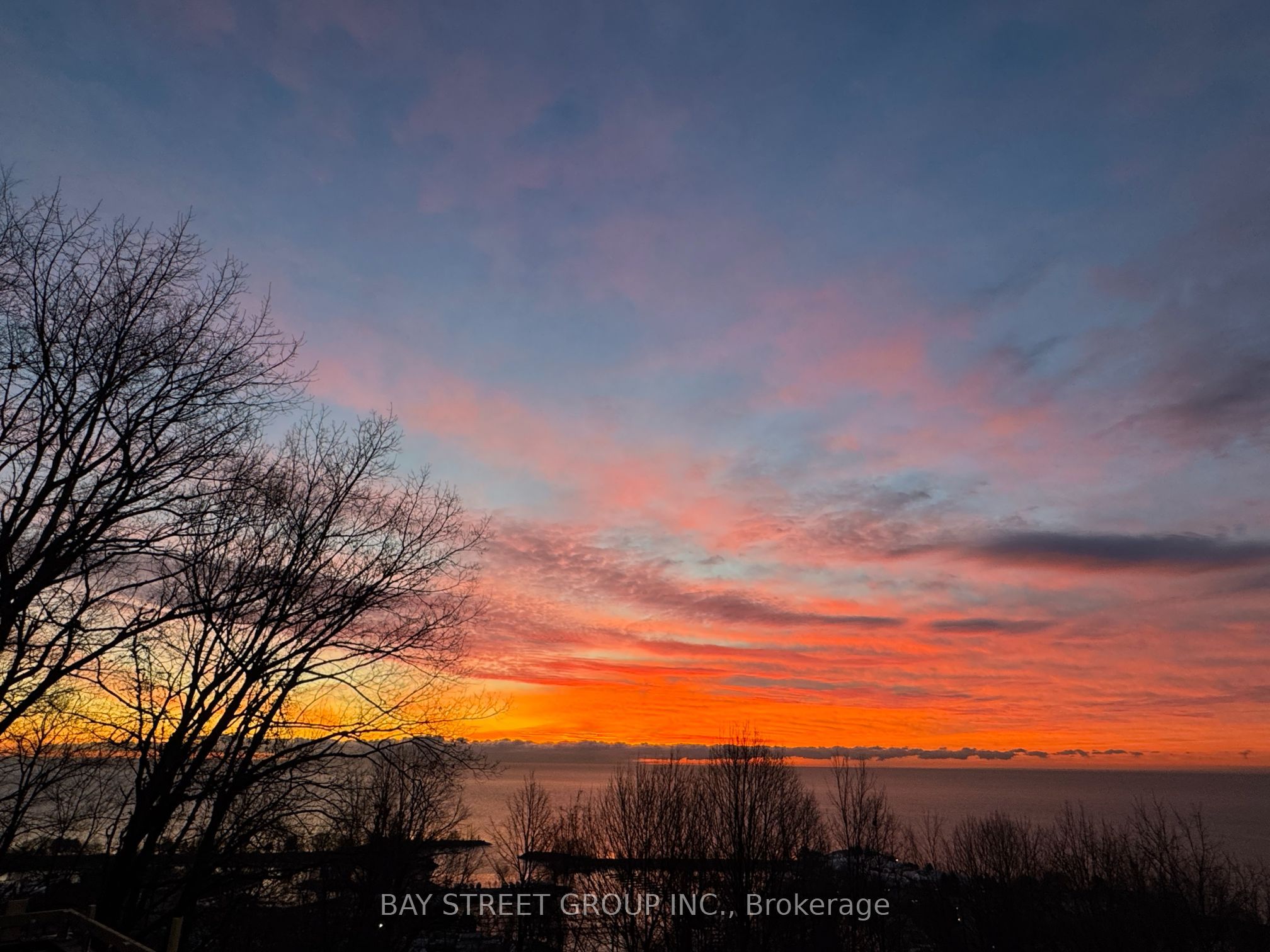 11 Redland Crescent W