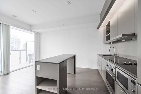 101 Peter Street 2007 Toronto ON M5V 2G8