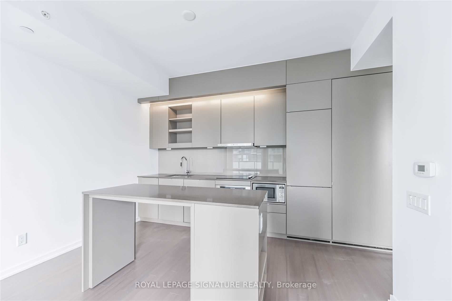 101 Peter Street 2007