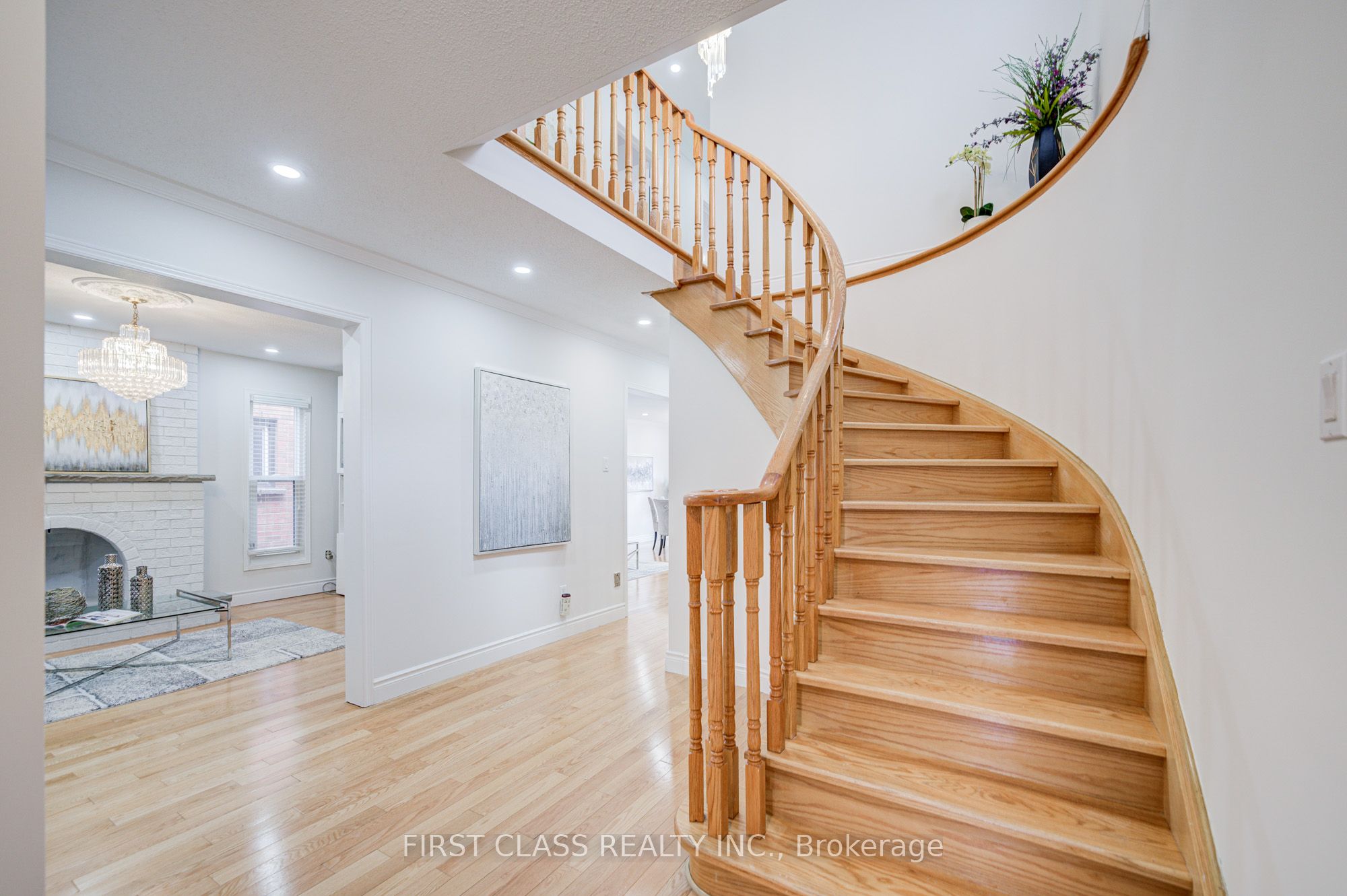 4503 Kimbermount Avenue