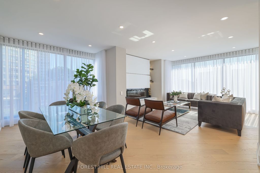 Photo of 342 Spadina Road #301, Toronto, ON M5P 2V4 (MLS # C12400014)