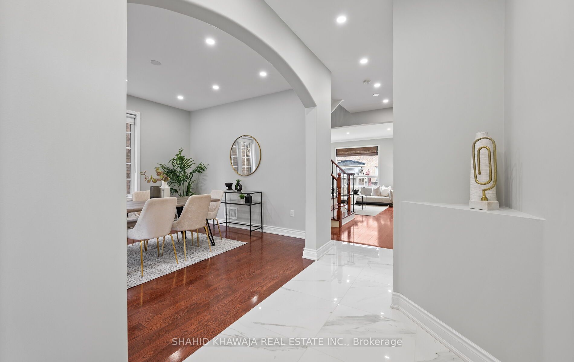 566 Hood Terrace