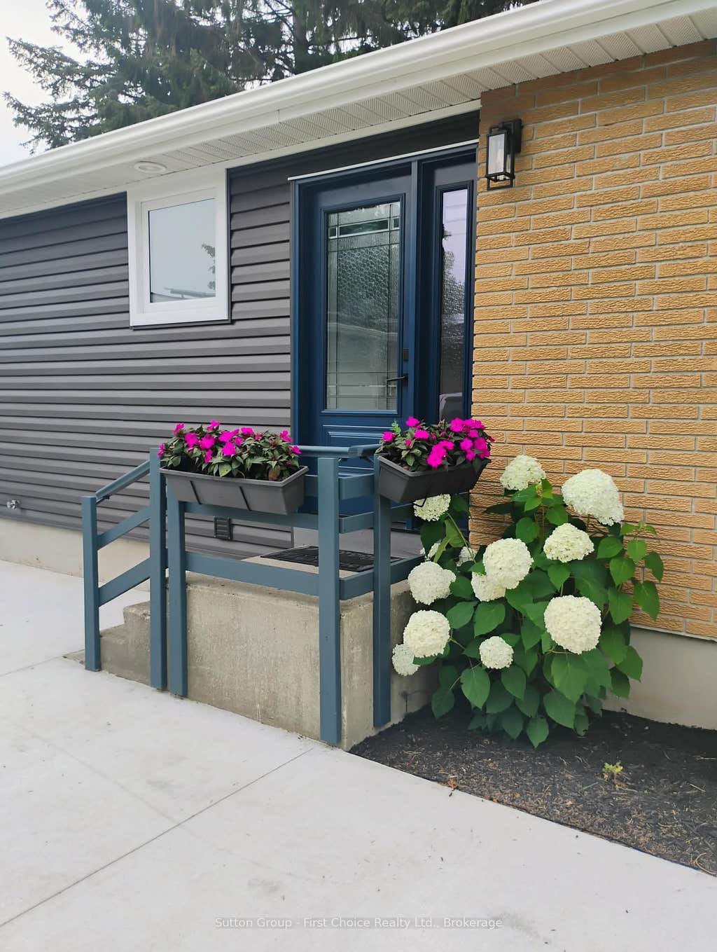 Photo of 106 Sunset Crescent, North Huron, ON N0G 2W0 (MLS # X13585352)