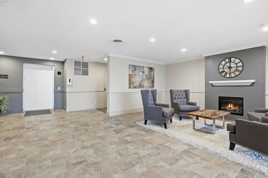 Photo of 27 Beaver Street #207, Blue Mountains, ON N0H 2P0 (MLS # X12902450)