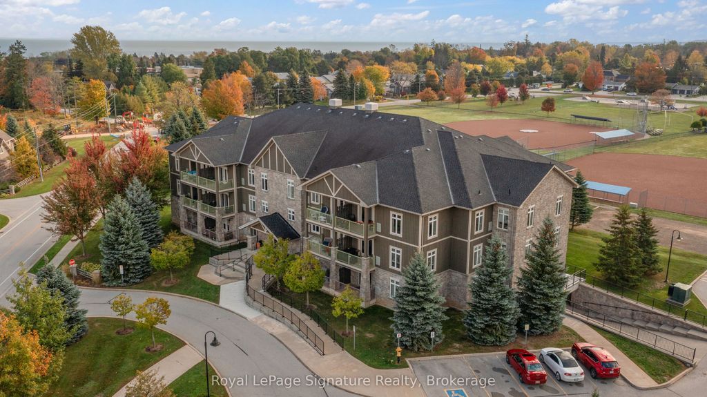 Photo of 27 Beaver Street #207, Blue Mountains, ON N0H 2P0 (MLS # X12902450)