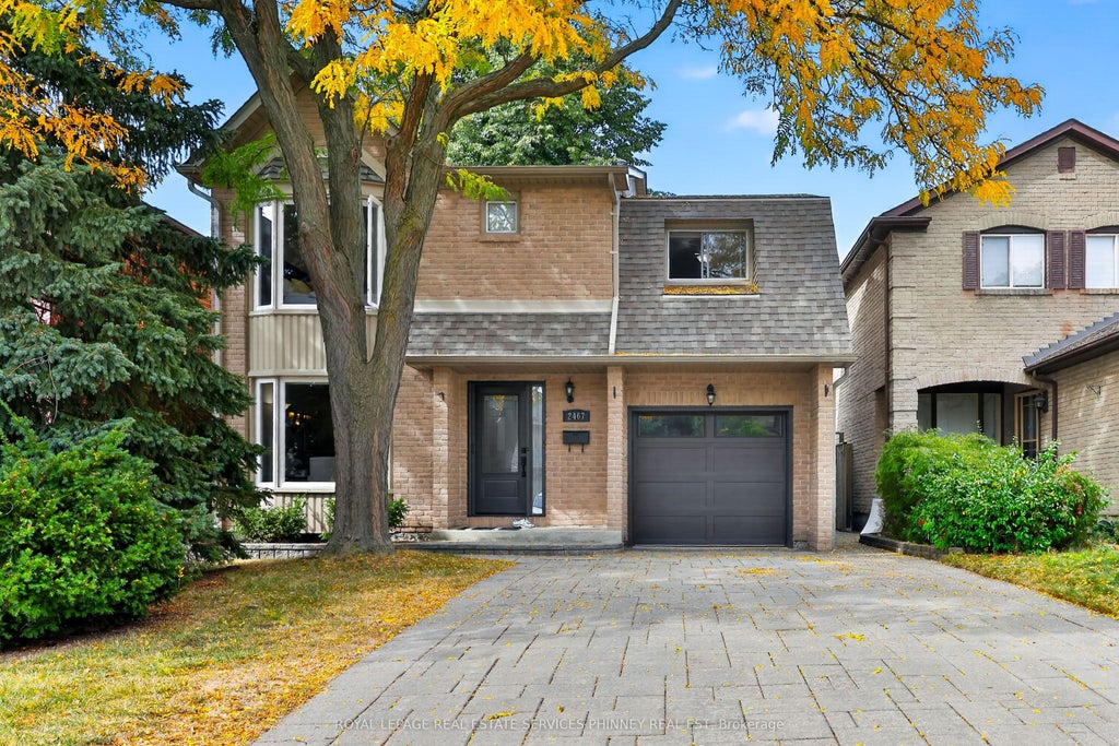 Photo of 2467 Grindstone Court, Mississauga, ON L5L 3K8 (MLS # W13850282)
