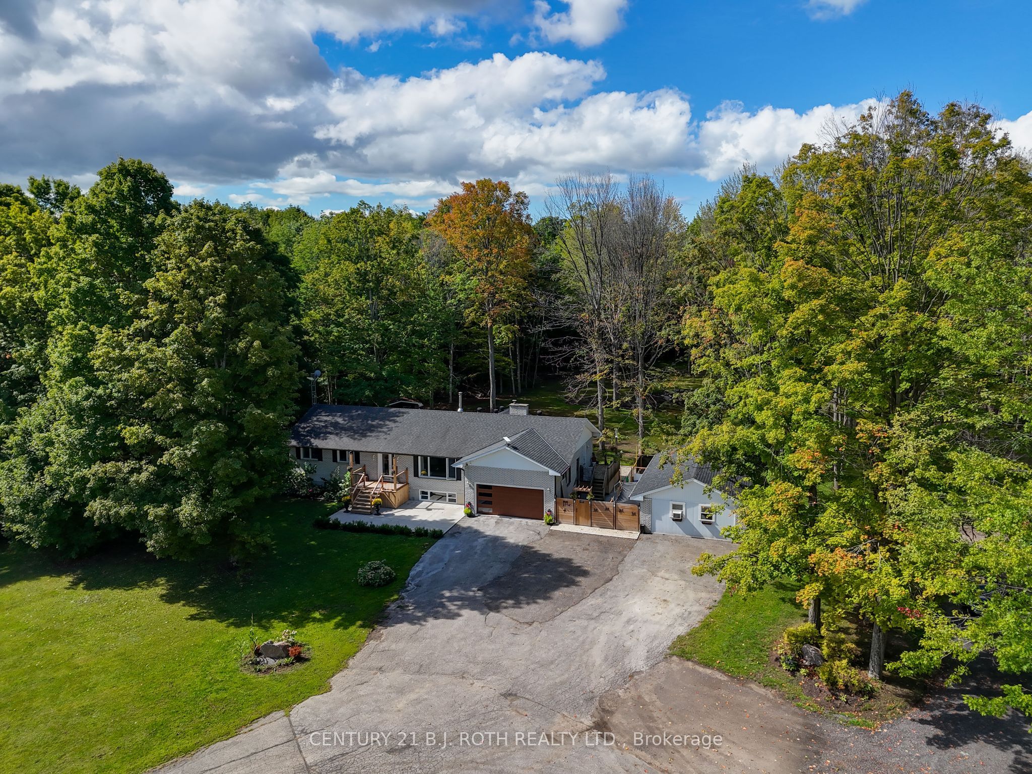 1250 County Road 6 N/A S