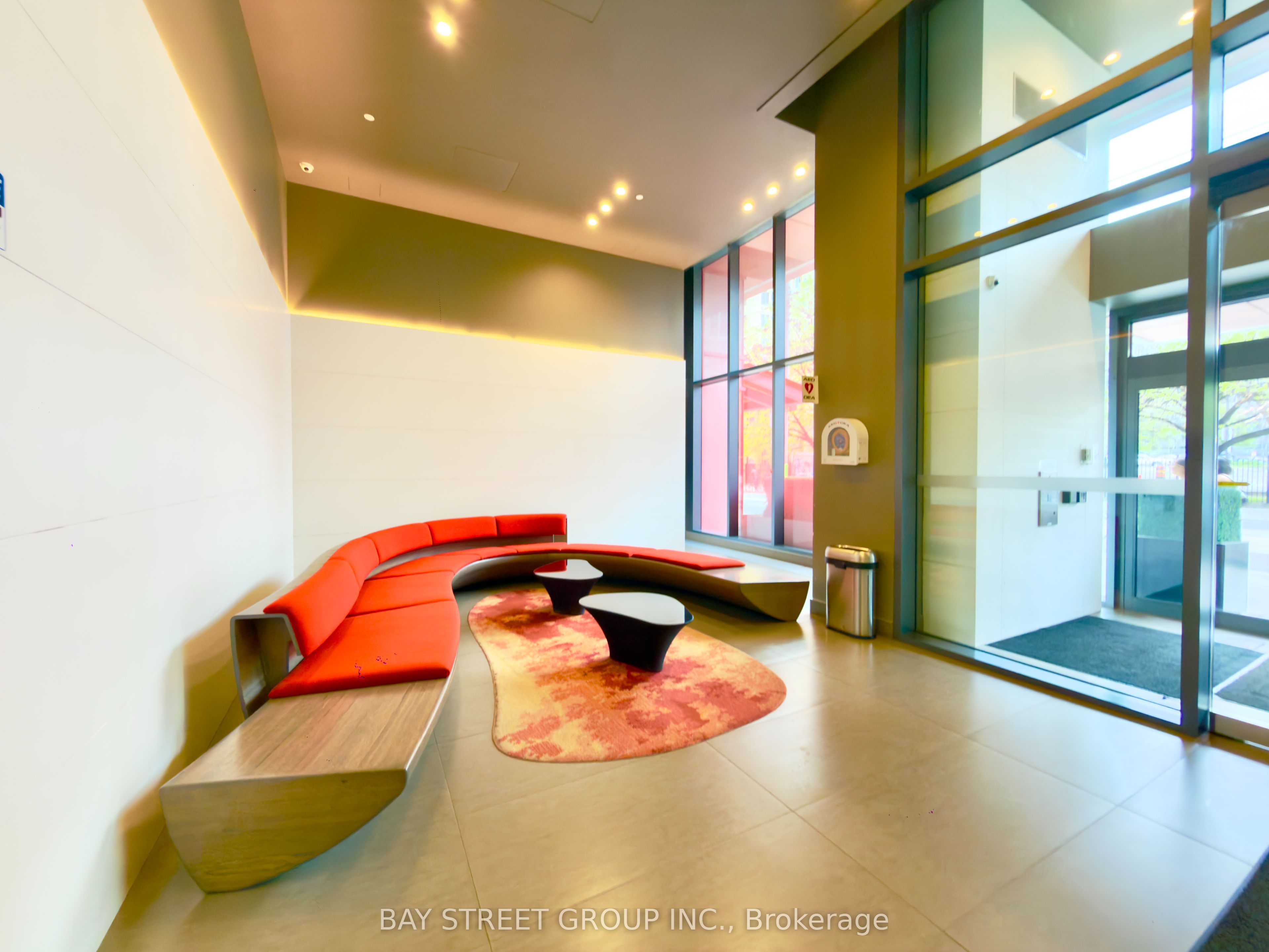 159 Dundas Street E 1503