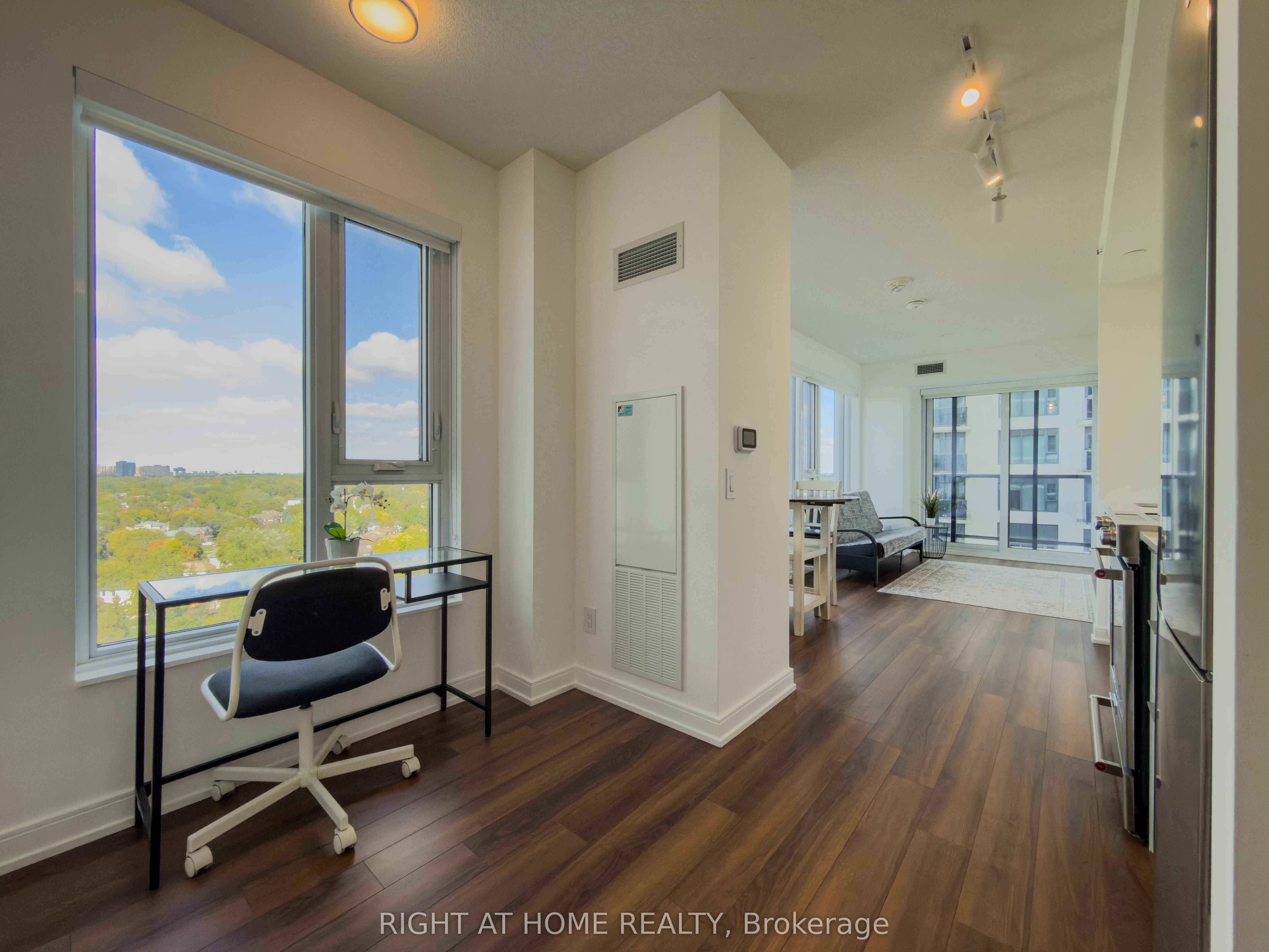 30 Samuel Wood Way 1404