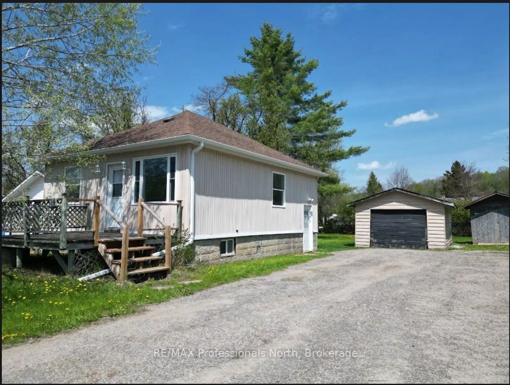 Photo of 14 Chandos Street, Minden Hills, ON K0M 2K0 (MLS # X13149882)