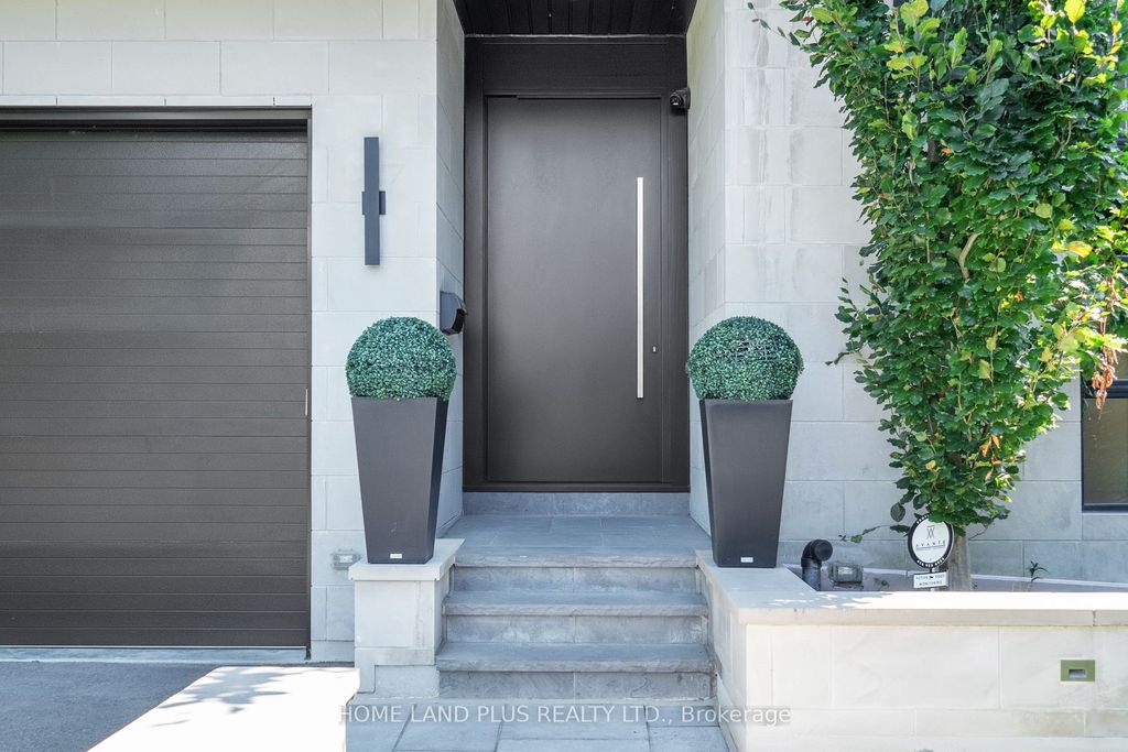 Photo of 127 Ridley Boulevard, Toronto, ON M5M 3L8 (MLS # C12926828)