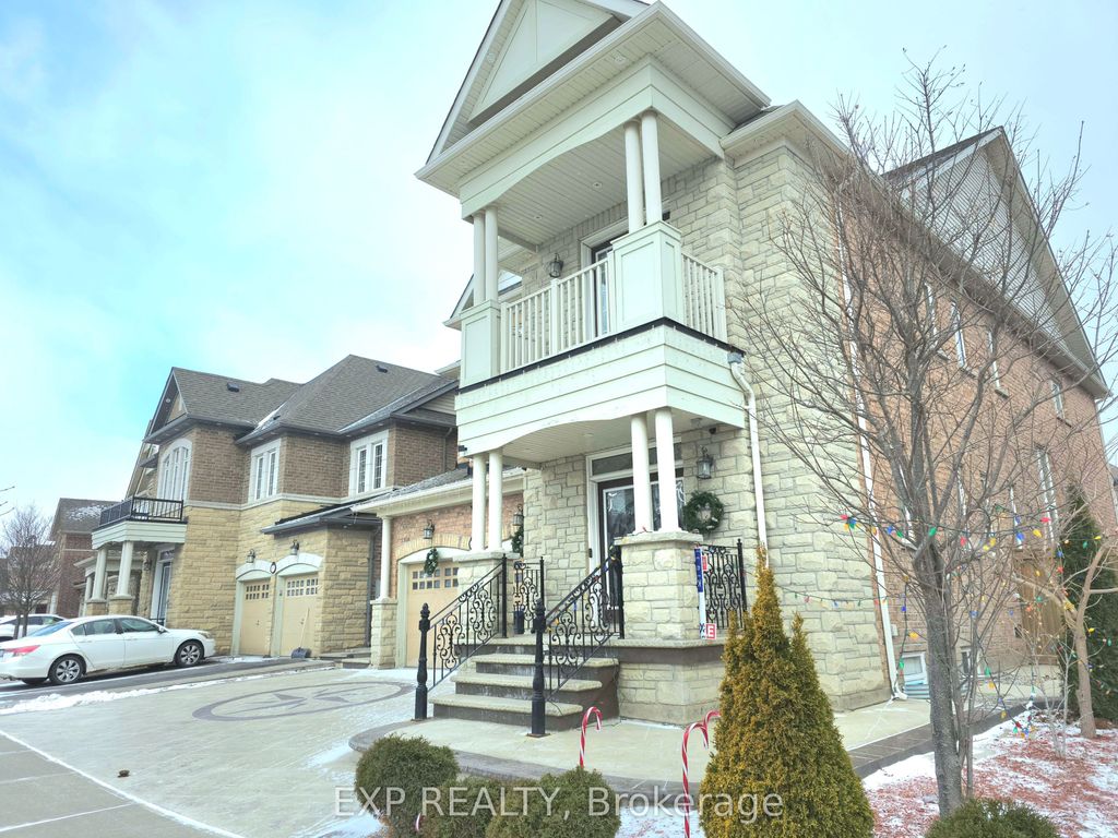 Photo of 448 Dougall Avenue, Caledon, ON L7C 4A6 (MLS # W12894116)