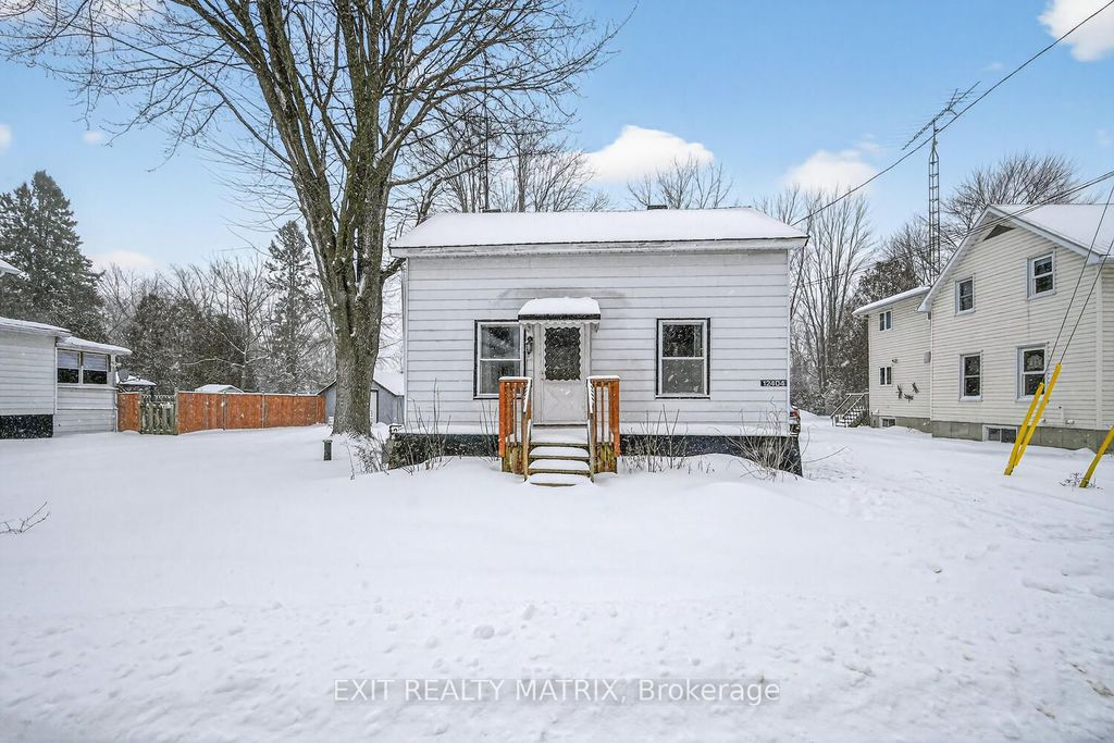 Photo of 12404 County Rd 18 Road, South Dundas, ON K0C 2H0 (MLS # X12702630)