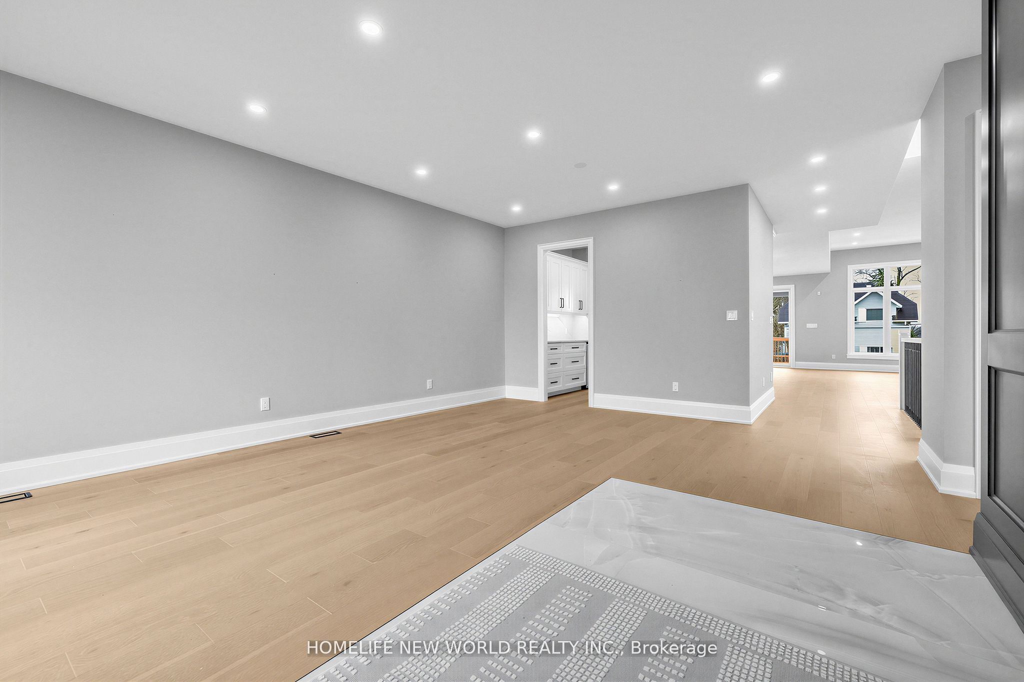 225 Sunnybrae Avenue