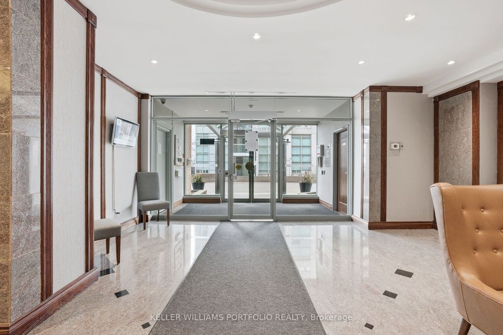 Photo of 190 Manitoba Street #802, Toronto, ON M8Y 3Y8 (MLS # W12912420)