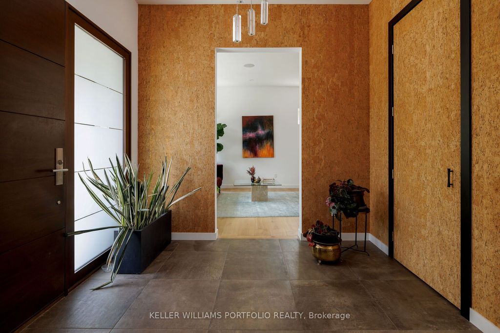 Photo of 42 Talwood Drive, Toronto, ON M3B 2P5 (MLS # C12518748)