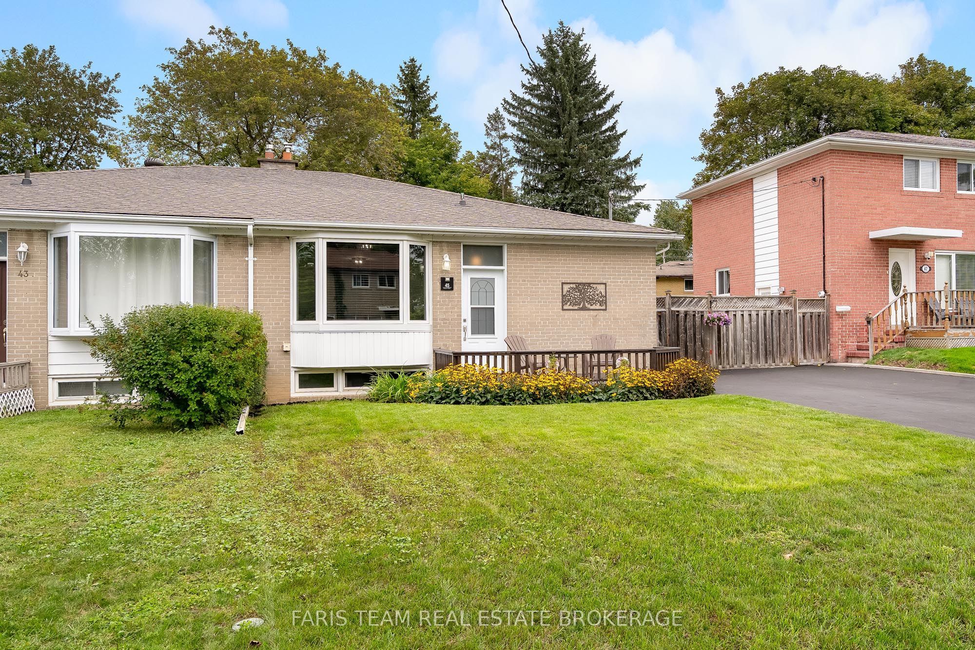 45 Bailey Crescent