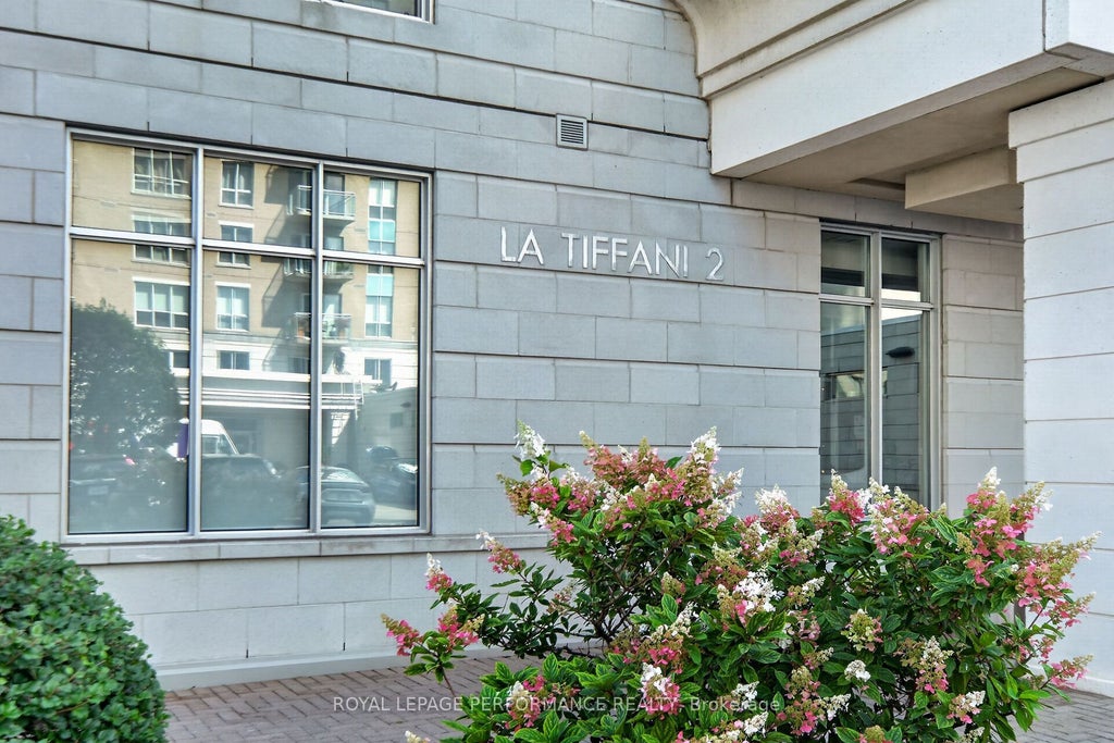 Photo of 90 Landry Street #1606, Vanier and Kingsview Park, ON K1L 0A9 (MLS # X13731488)