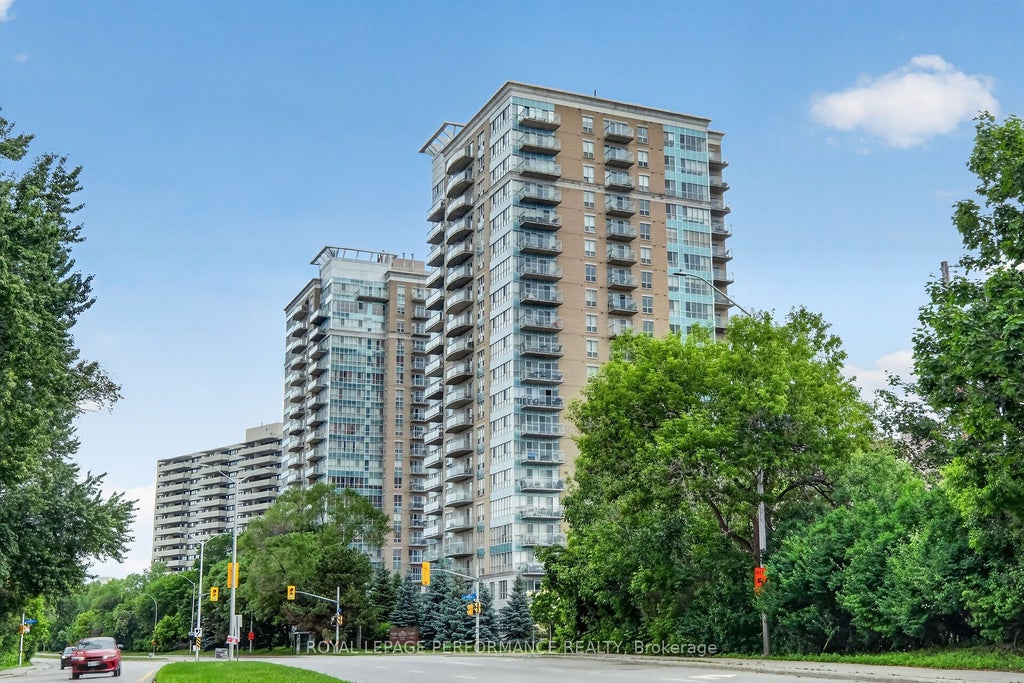 Photo of 90 Landry Street #1606, Vanier and Kingsview Park, ON K1L 0A9 (MLS # X13731488)