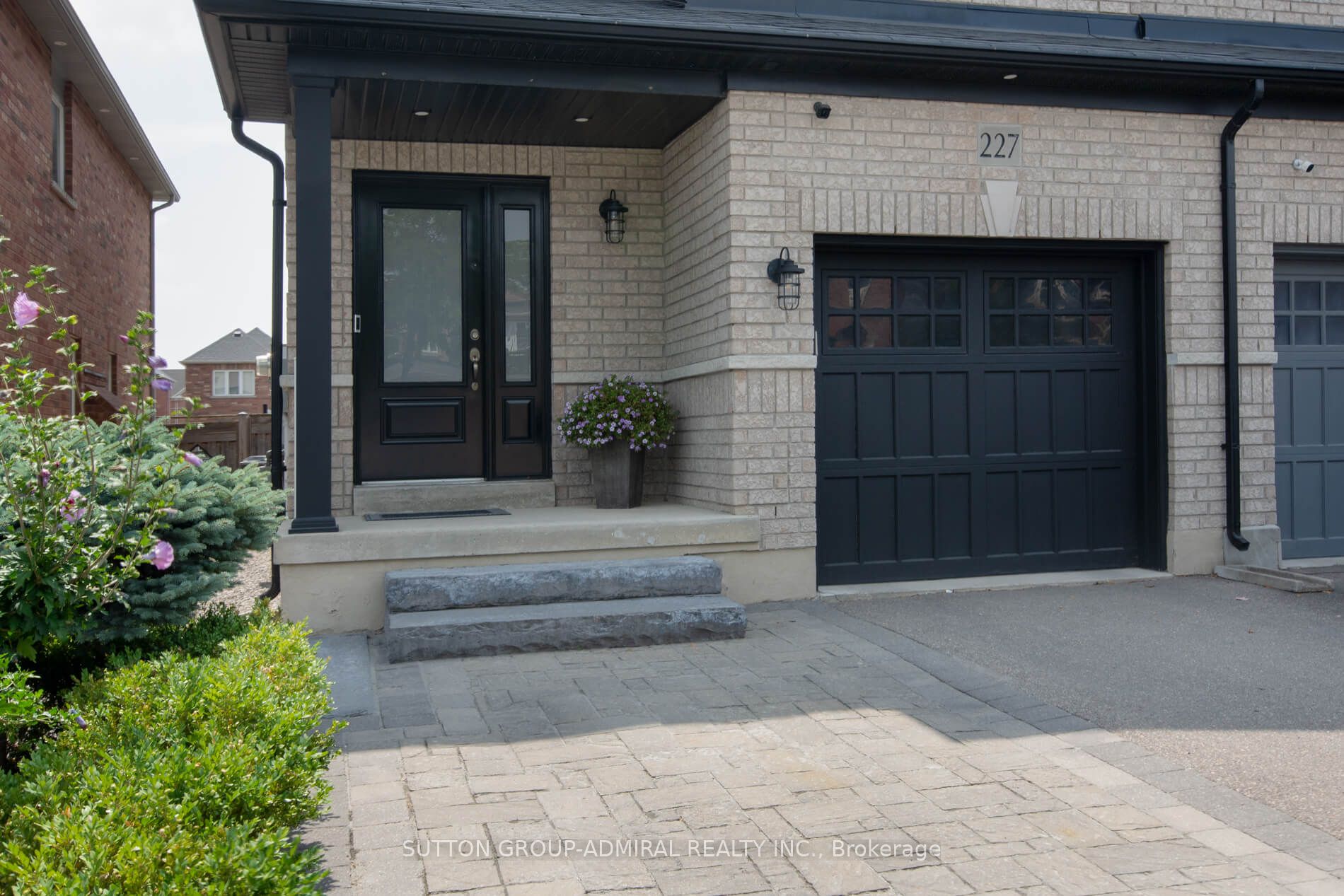 227 Canada Drive
