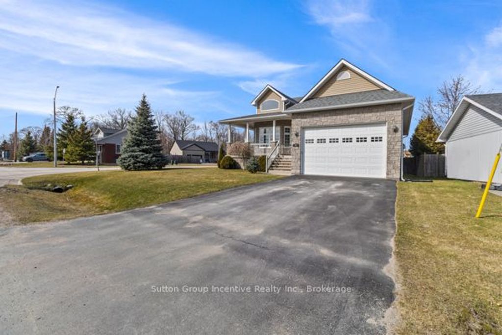 Photo of 22 Bourgeois Beach Road, Tay, ON L0K 2A0 (MLS # S12654316)