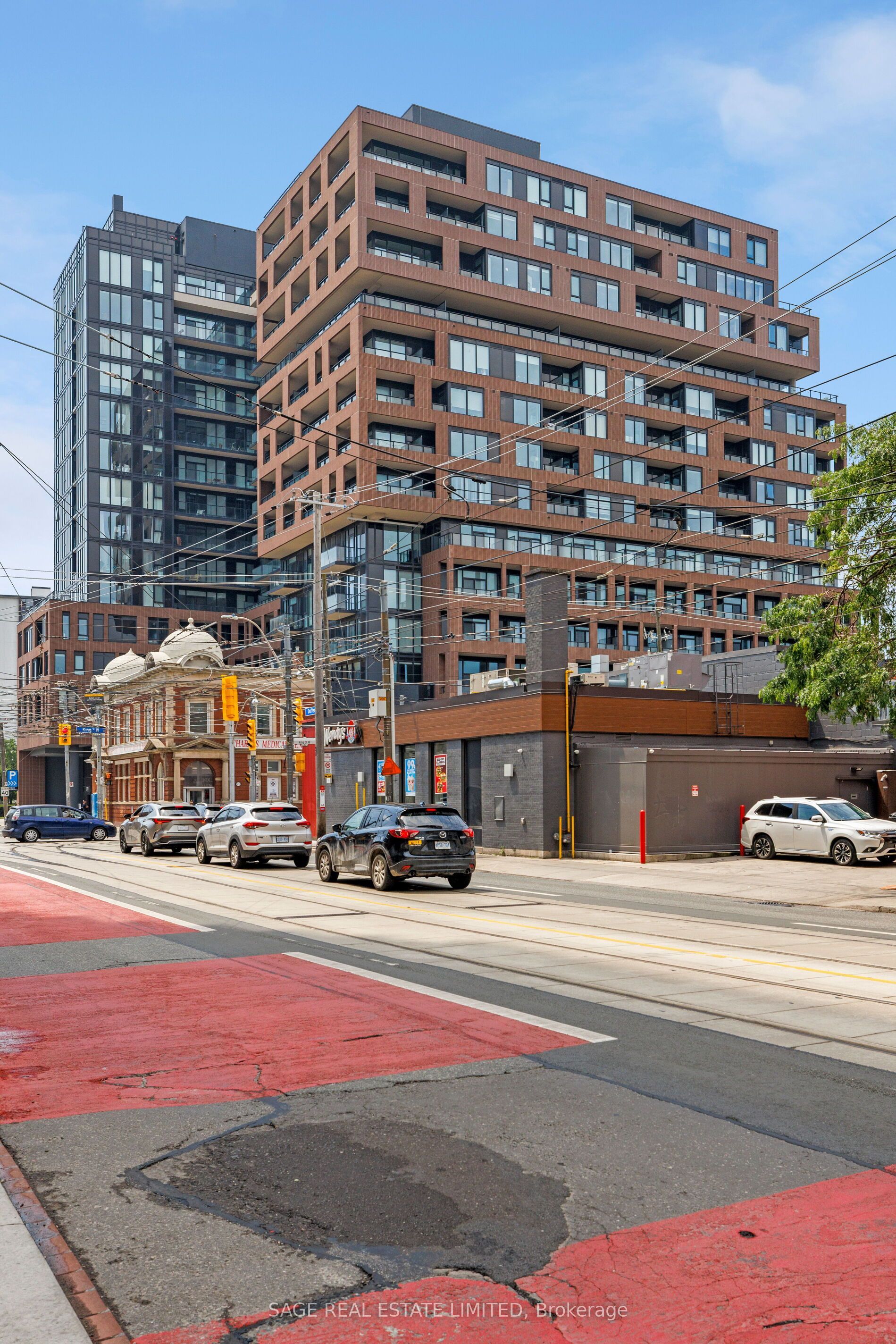 270 Dufferin Street 1012
