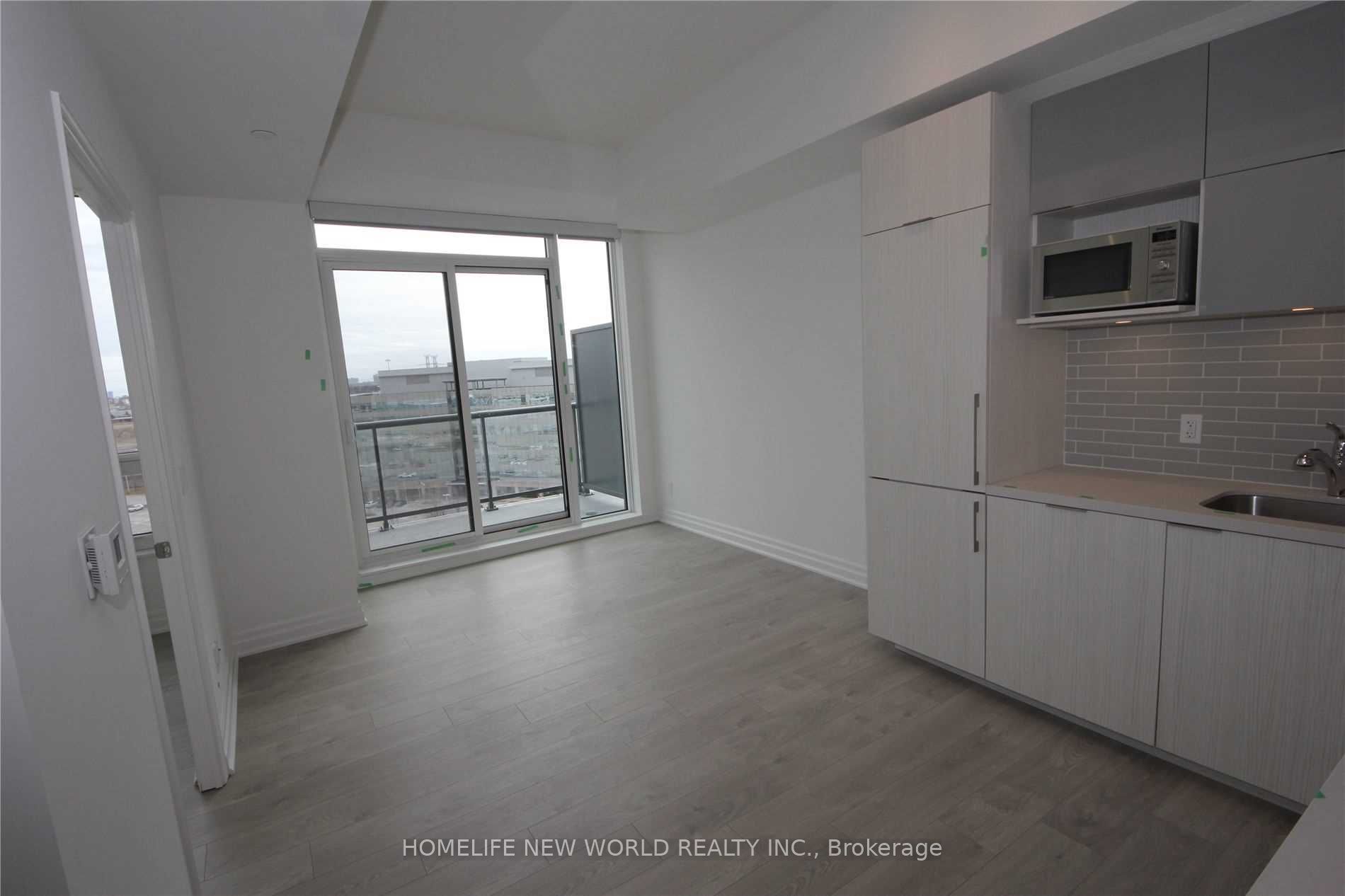 8 Rouge Valley Drive W 1210B