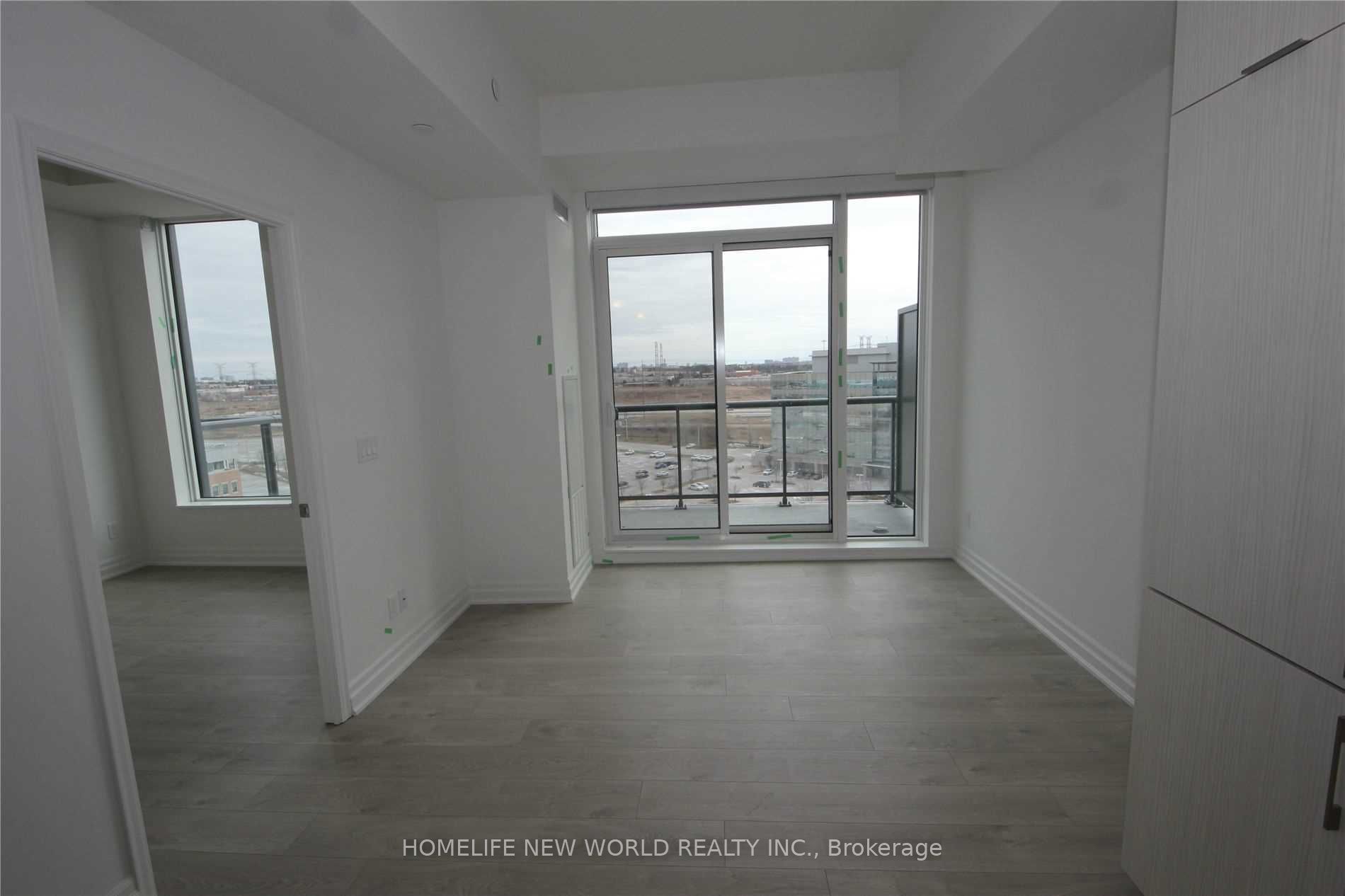 8 Rouge Valley Drive W 1210B