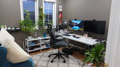 6091 Windfleet Crescent Mississauga ON L5V 2Z7