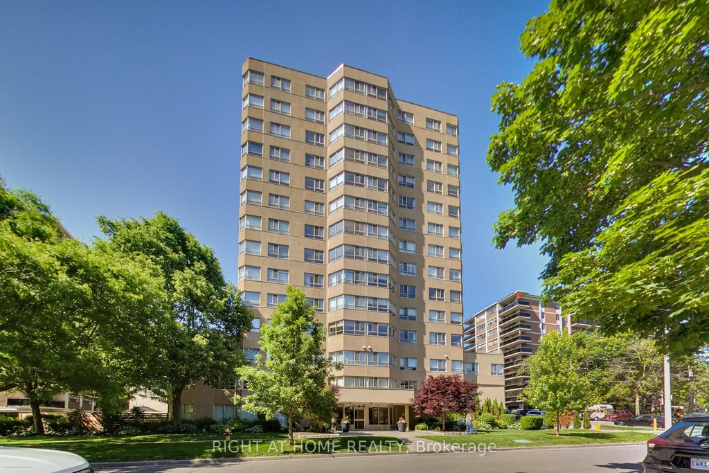 Photo of 4 Park Vista N/A #1109, Toronto, ON M4B 3M8 (MLS # E12453483)