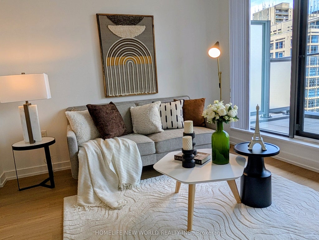 Photo of 11 Wellesley Street W #602, Toronto, ON M4Y 0G4 (MLS # C13441312)