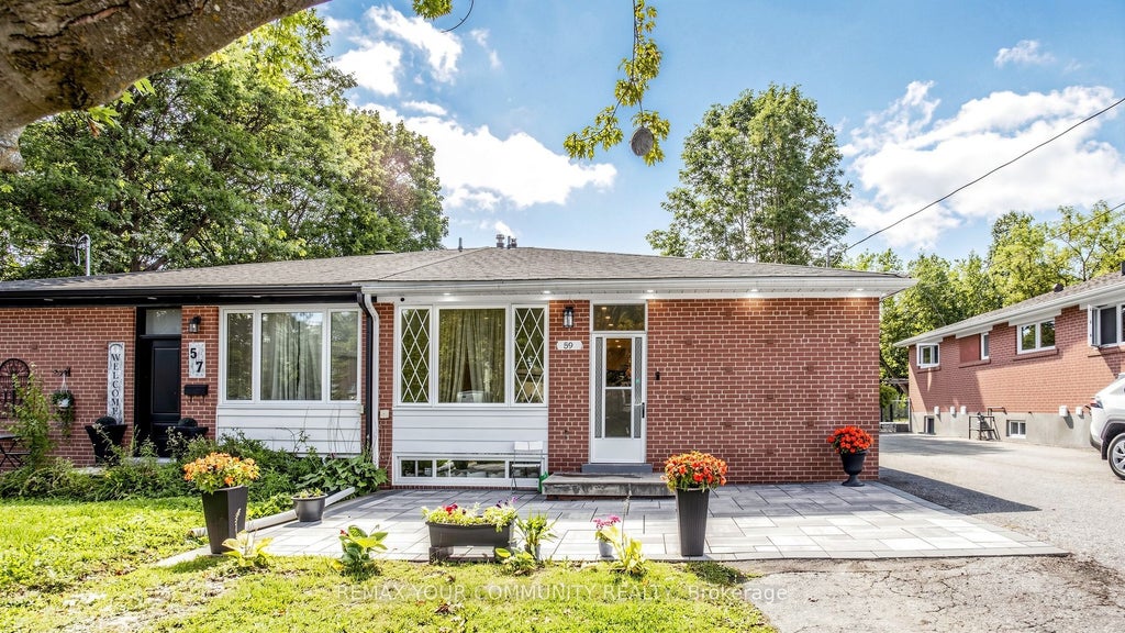 Photo of 59 Davis Road, Aurora, ON L4G 2B4 (MLS # N13726676)