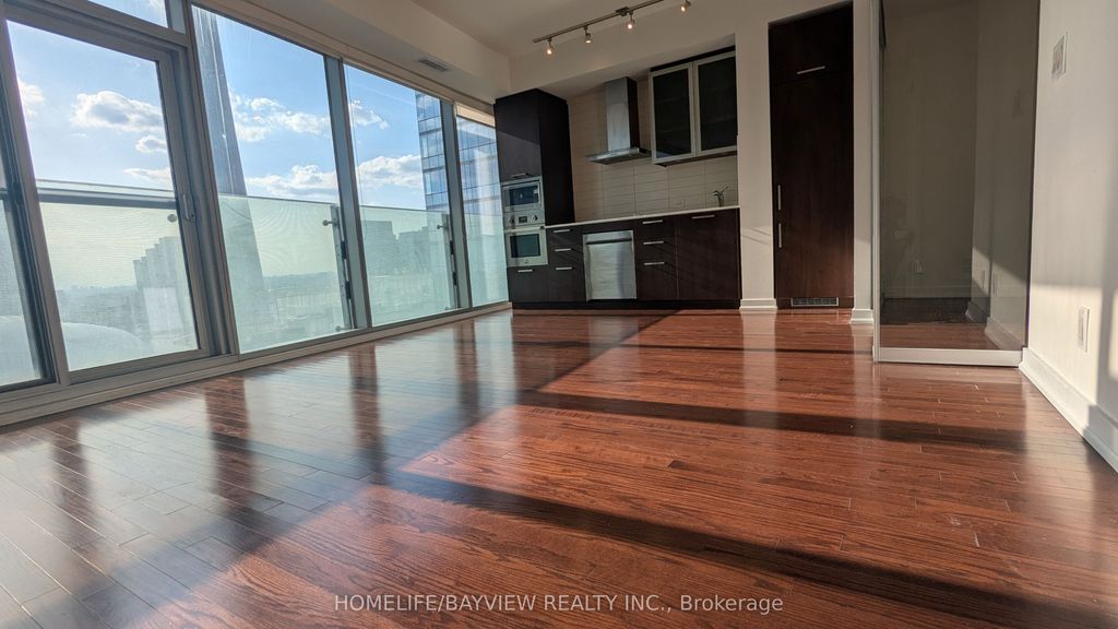 Photo of 14 York Street #3306, Toronto, ON M5J 0B1 (MLS # C12956466)