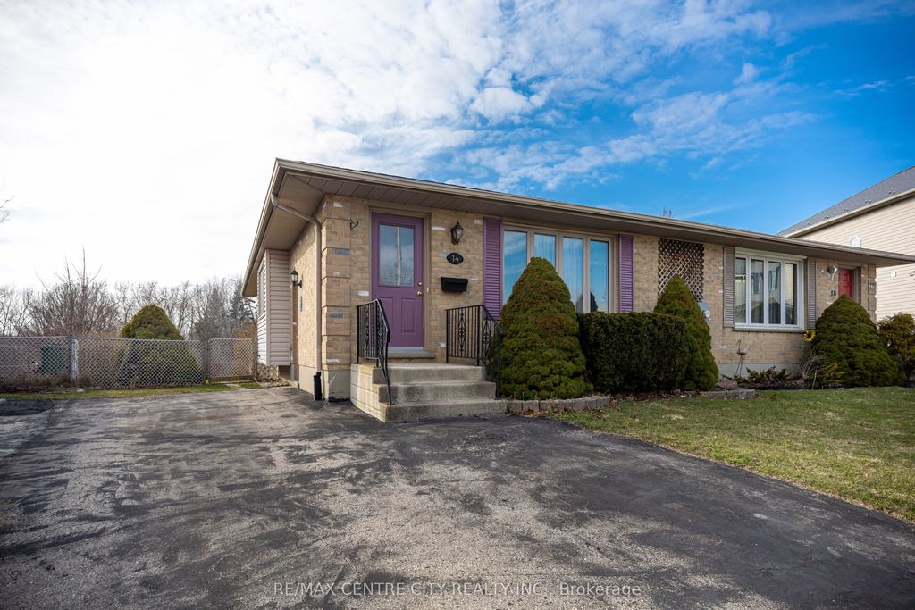 Photo of 14 Juno Drive, St. Thomas, ON N5R 6C3 (MLS # X12909568)