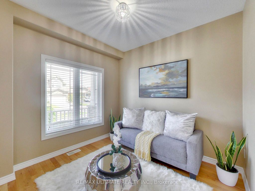 Photo of 152 Gray Avenue, New Tecumseth, ON L9R 0G5 (MLS # N13555000)