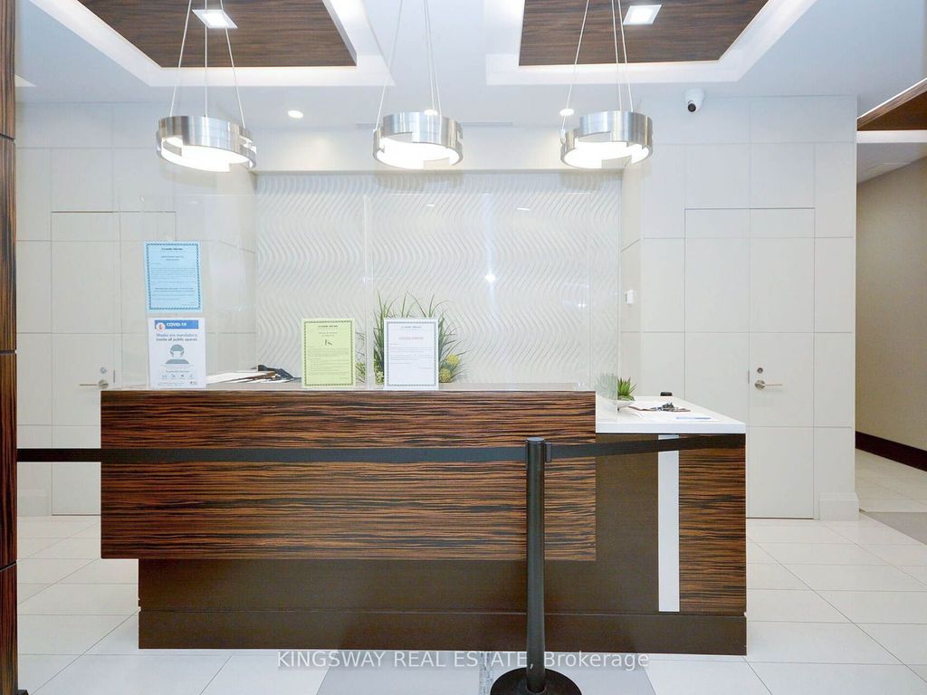 Photo of 349 Rathburn Road #Ph 111, Mississauga, ON L5B 0G9 (MLS # W12606624)