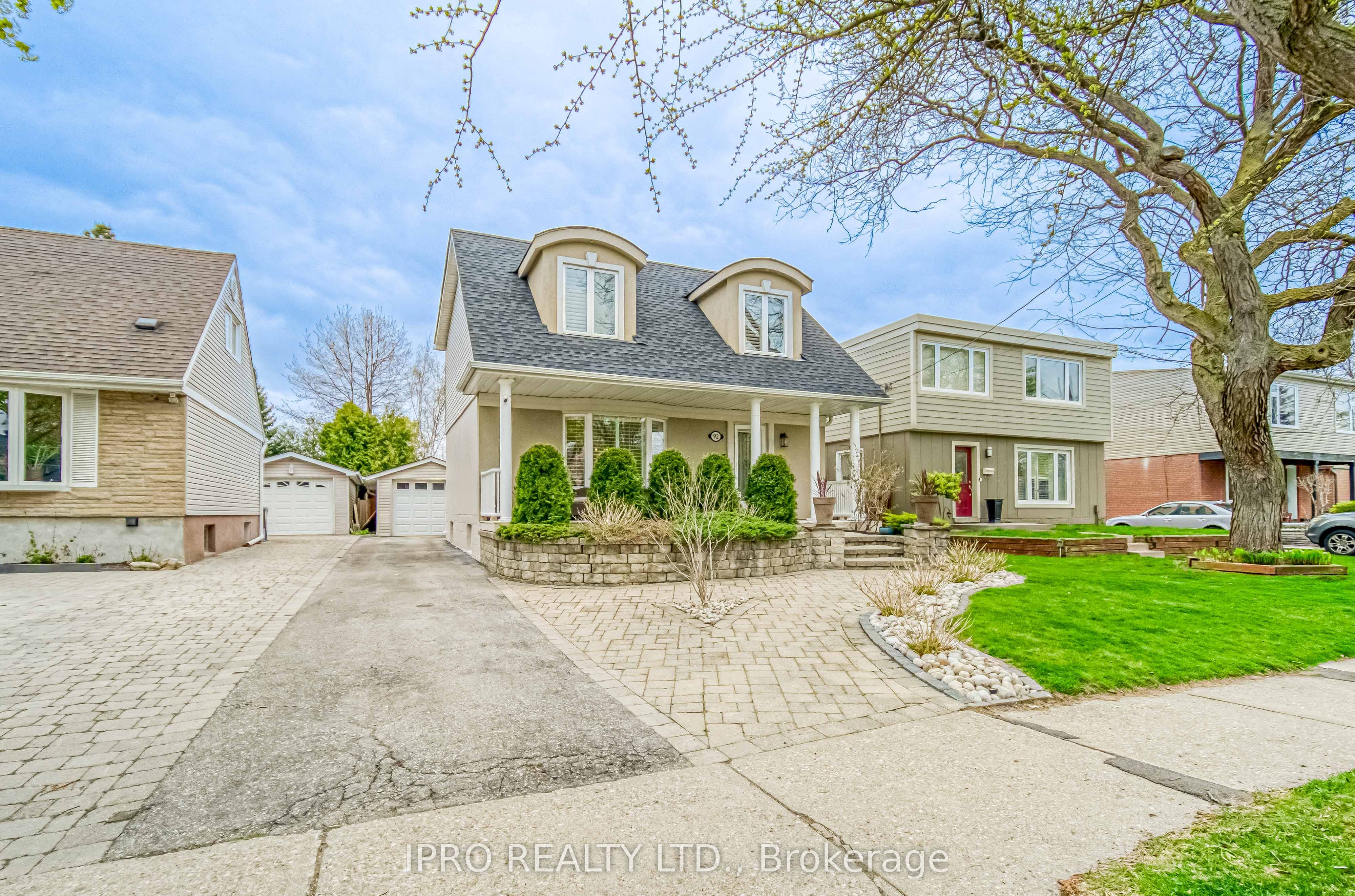 92 Delma Drive