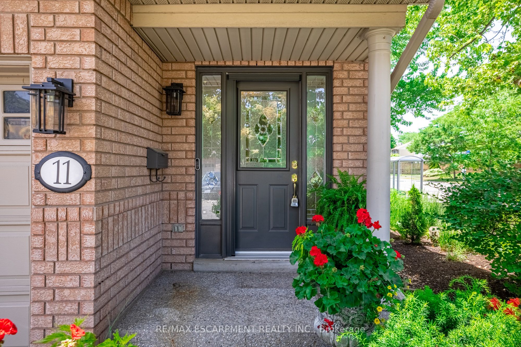 1050 Grand Boulevard 11