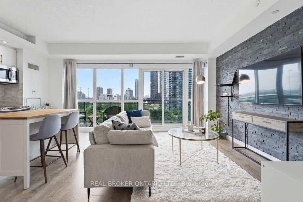 Photo of 165 Legion Road N #825, Toronto, ON M8Y 0B3 (MLS # W13700160)
