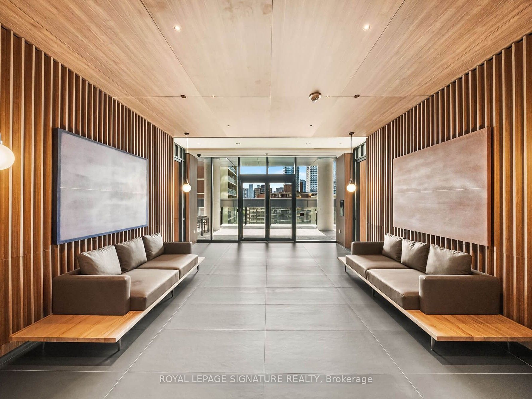 55 Charles Street E 4002