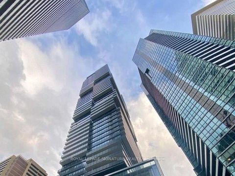 55 Charles Street E 4002 Toronto ON M4Y 0J1