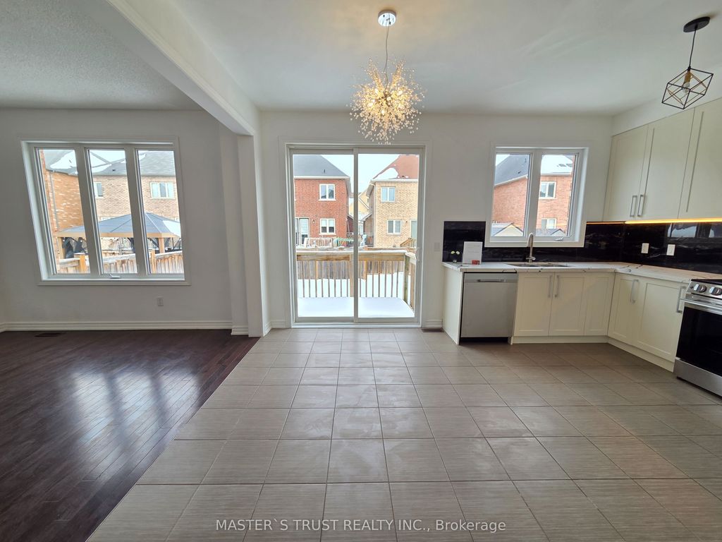 Photo of 11 Beacon Point Street, Markham, ON L6E 0P3 (MLS # N12786832)