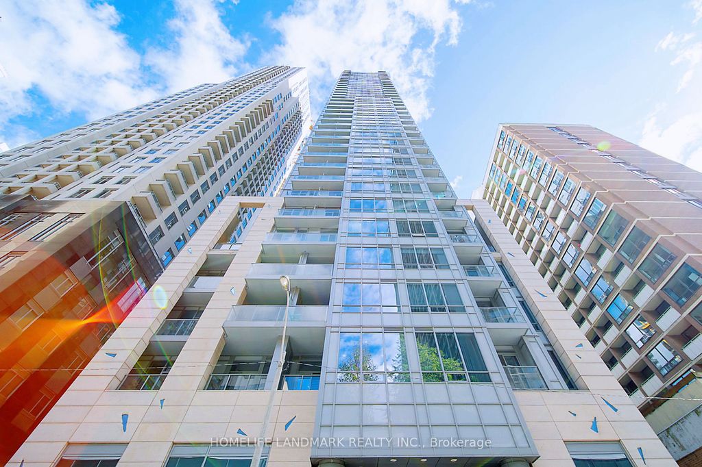 Photo of 21 Balmuto Street #3301, Toronto, ON M4Y 1W4 (MLS # C12395081)