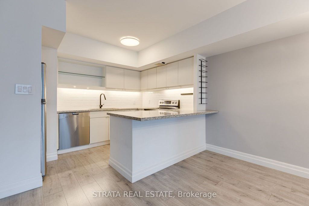 Photo of 25 The Esplanade N/A #1701, Toronto, ON M5E 1W5 (MLS # C12986138)