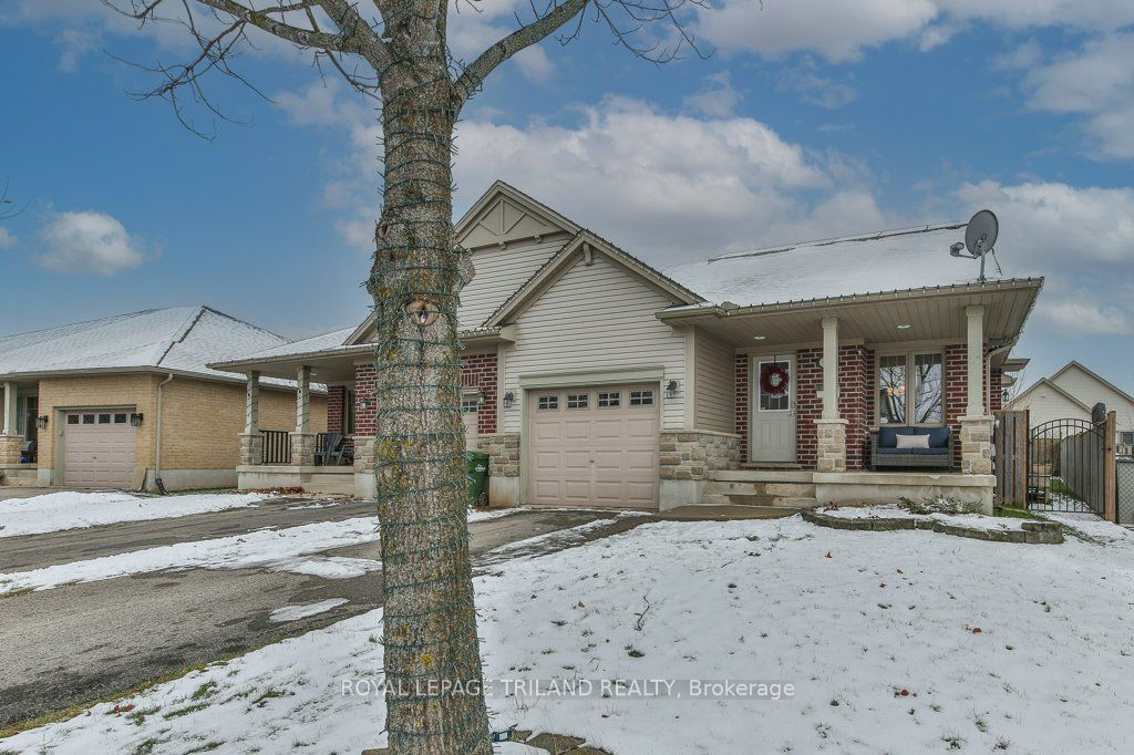 Photo of 14 ALDERWOOD Court, St. Thomas, ON N5P 0B2 (MLS # X12608728)